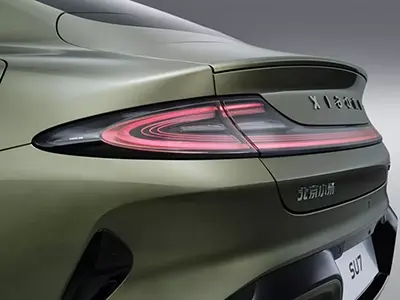 Xiaomi shares plunged amid the tragic incident involving the SU7 electric vehicle.